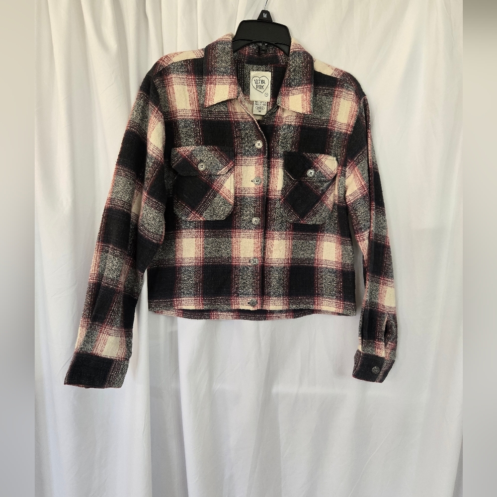 Ultra Pink Plaid Jacket/ Shacket -Black, Pink, Cream Print. Size M